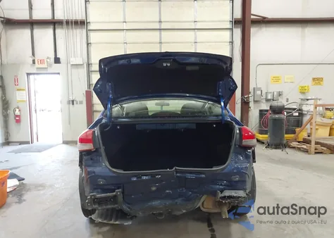 2018 Kia Forte Lx z USA, uszkodzony, nr VIN 3KPFK4A74JE252897